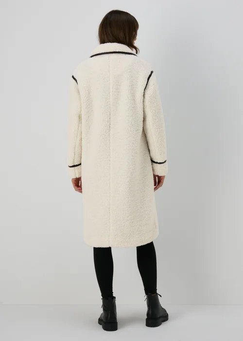 Cream Oversized Borg Tailored Coat - 8 Image 2