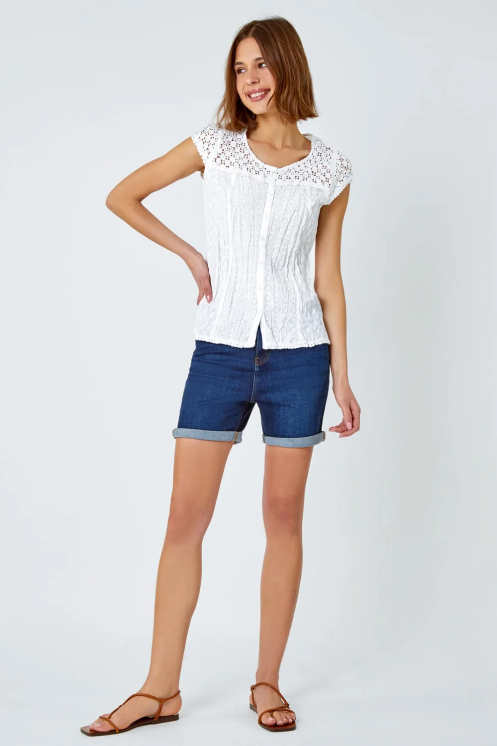 Roman White Lace Embroidered Crinkle Blouse Broderie Anglaise Cotton Top - Size 18 Image 2