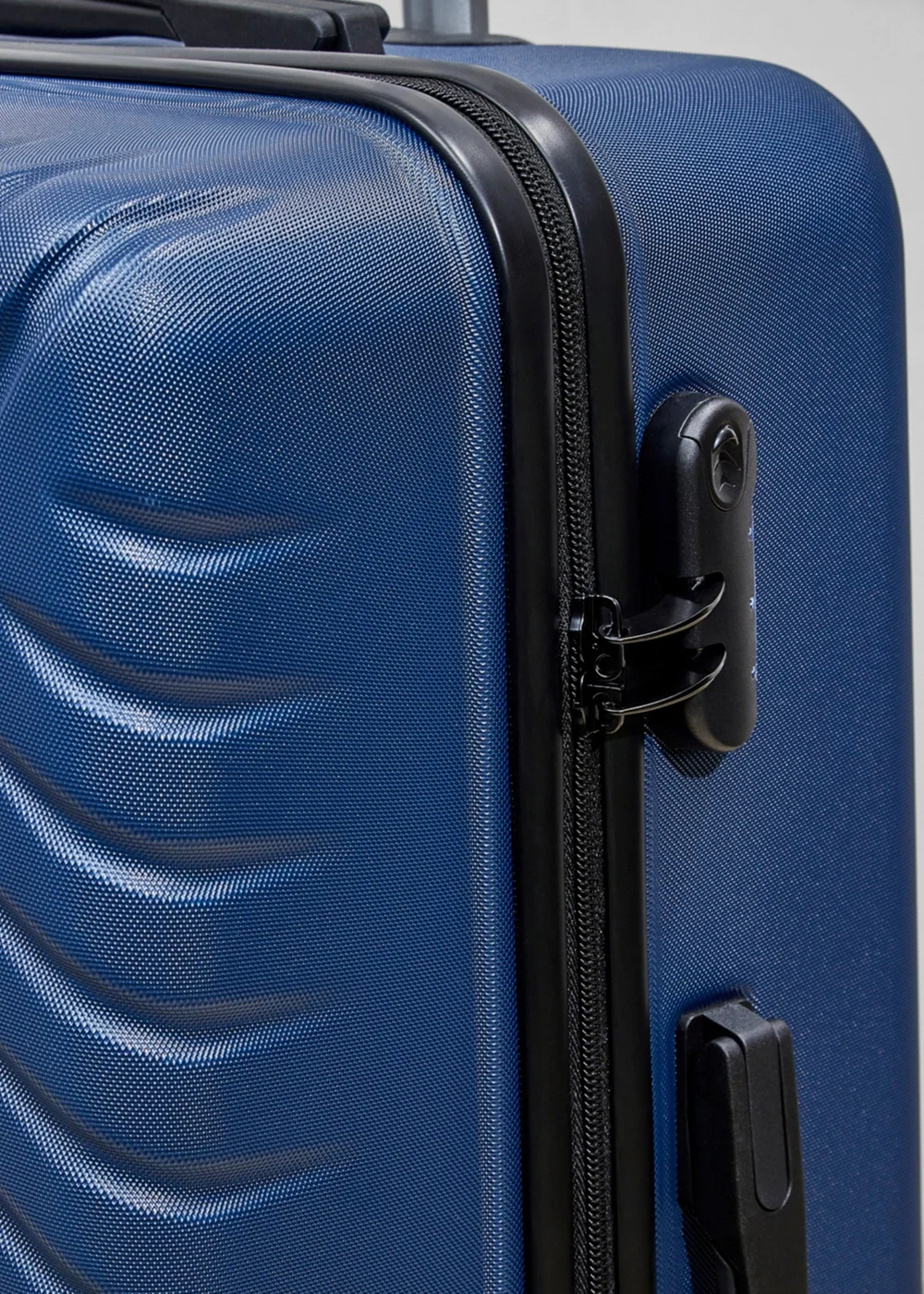 Rock Santiago Suitcase Navy - Medium Image 4