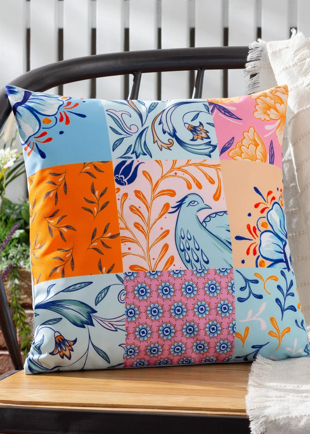 furn. Multi Azzar Filled Outdoor Cushions (43cm x 43cm x 8cm) - One Size Image 1