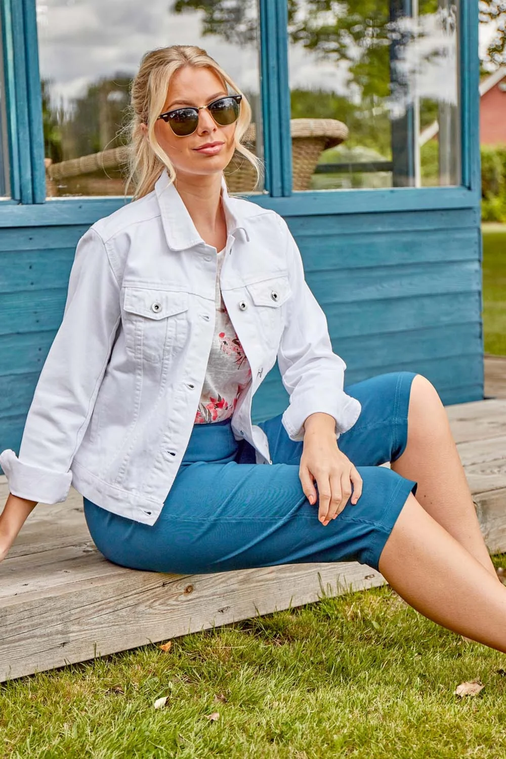 Roman White Classic Cotton Denim Jacket - 18 Image 1