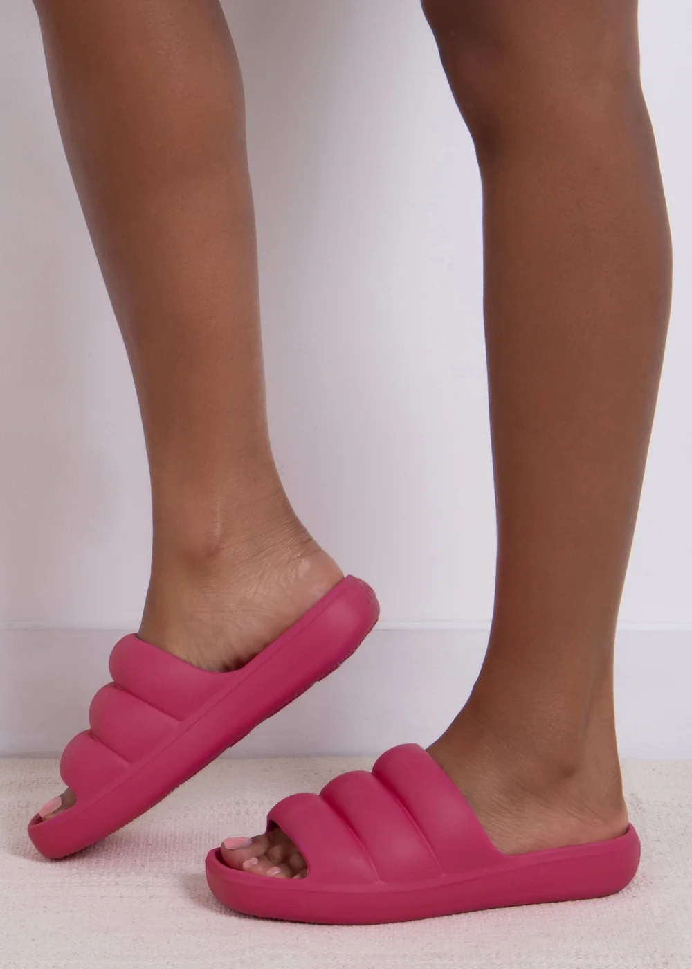 Totes Solbounce Pink Puffy Slider - Size 6 Image 2