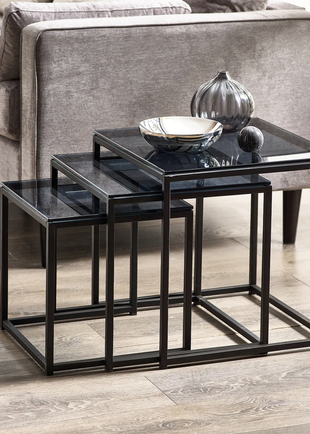 Julian Bowen Chicago Nest Of 3 Tables Smoked Glass (45 x 45 x 45cm) - One Size Image 1