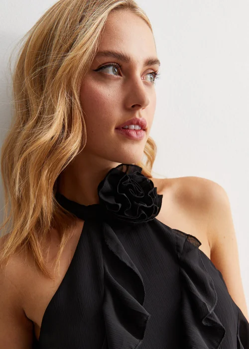 Gini London Black Ruffle Detail Halter Neck Top - M/L Image 3