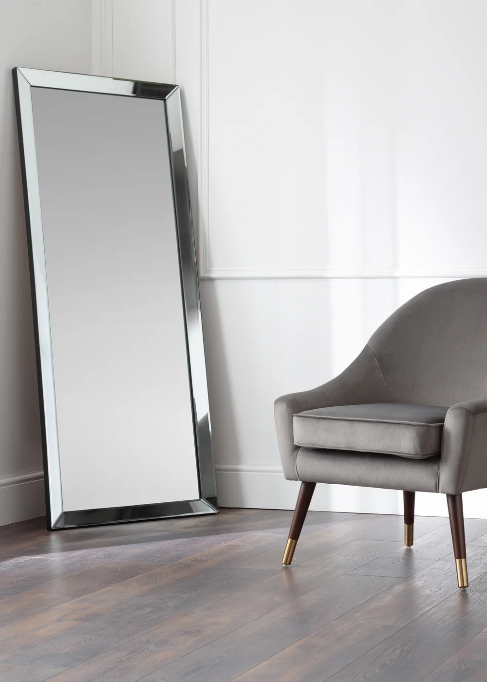 Julian Bowen Soprano Lean to Dress Mirror (170 x 70 x 3.5cm) - One Size Image 1