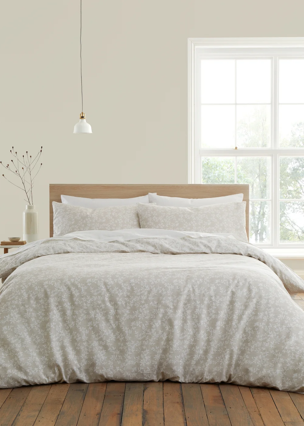 Bianca Fine Linens Shadow Leaves 200 Thread Count Cotton Reversible Duvet Cover Set Natural - Single Image 1