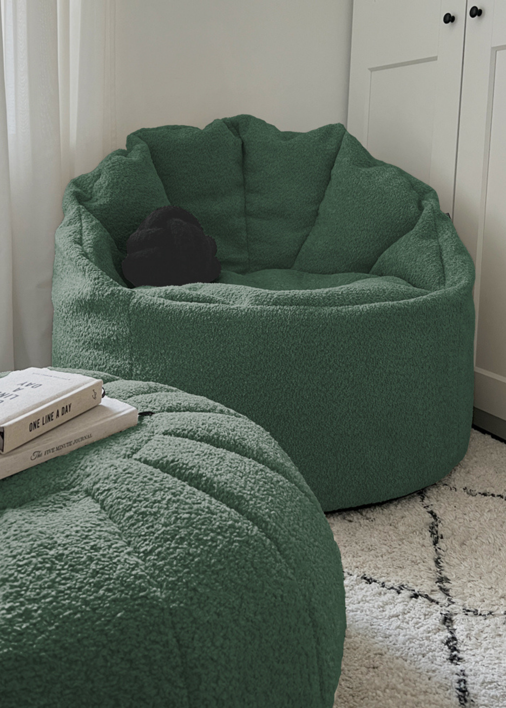rucomfy Snug Cinema Chair Dark Green Beanbag - One Size Image 1