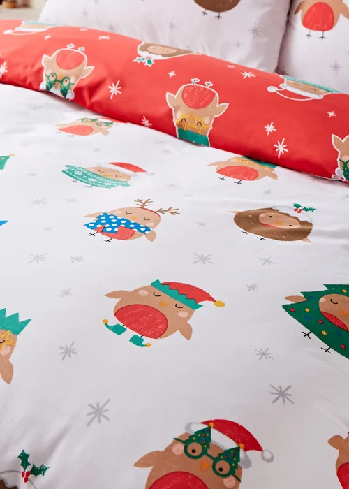 Catherine Lansfield Christmas Party Robins Reversible Duvet Cover Set - Single Image 4
