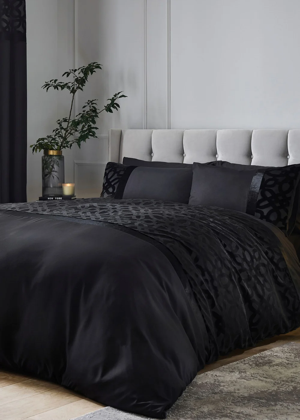 Catherine Lansfield Lattice Cut Velvet Duvet Cover Set Black - Double Image 1