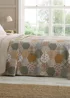 Catherine Lansfield Floral Patchwork Quilted Bedspread (220x230cm) - One Size Image 1