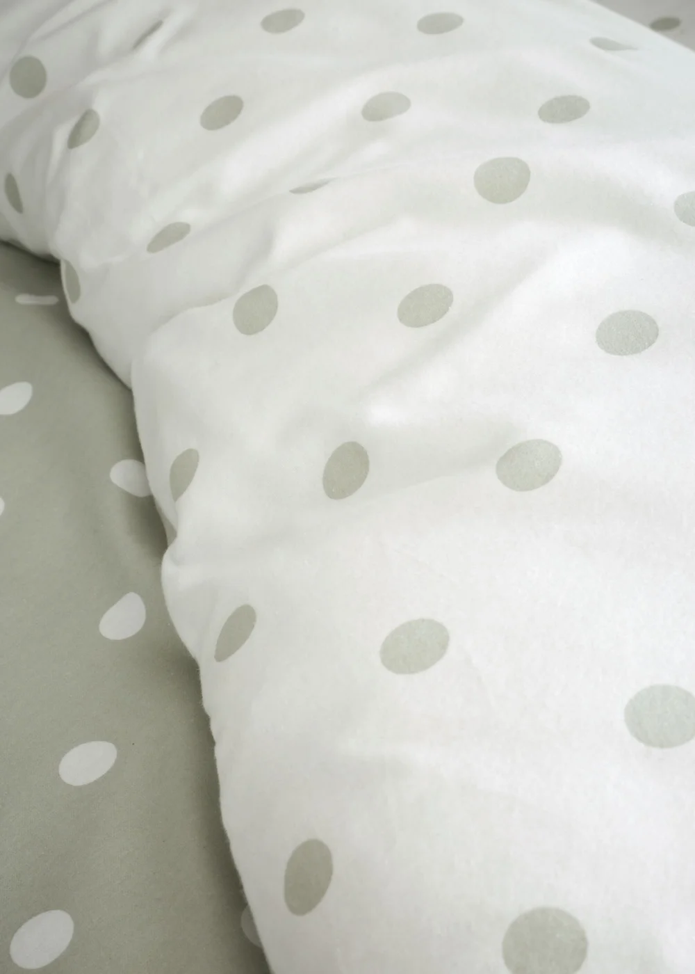 Catherine Lansfield Brushed Polka Dot Cotton Reversible Duvet Cover Set Green - Single Image 4