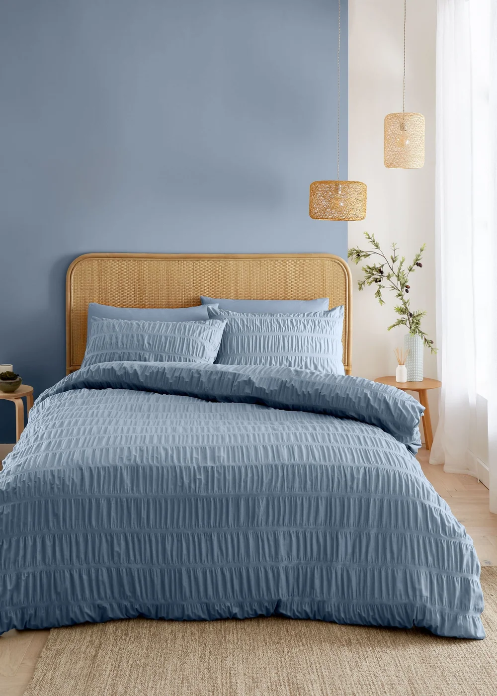 Catherine Lansfield Seersucker Duvet Cover Set Blue - Single Image 1