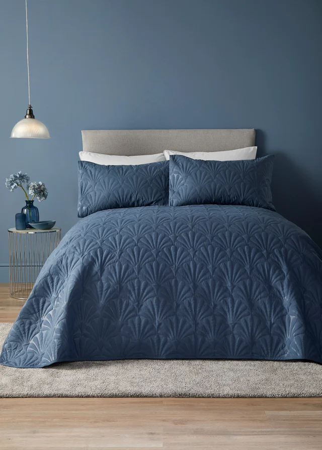 Serene Cavali Dark Blue Pinsonic Bedspread
