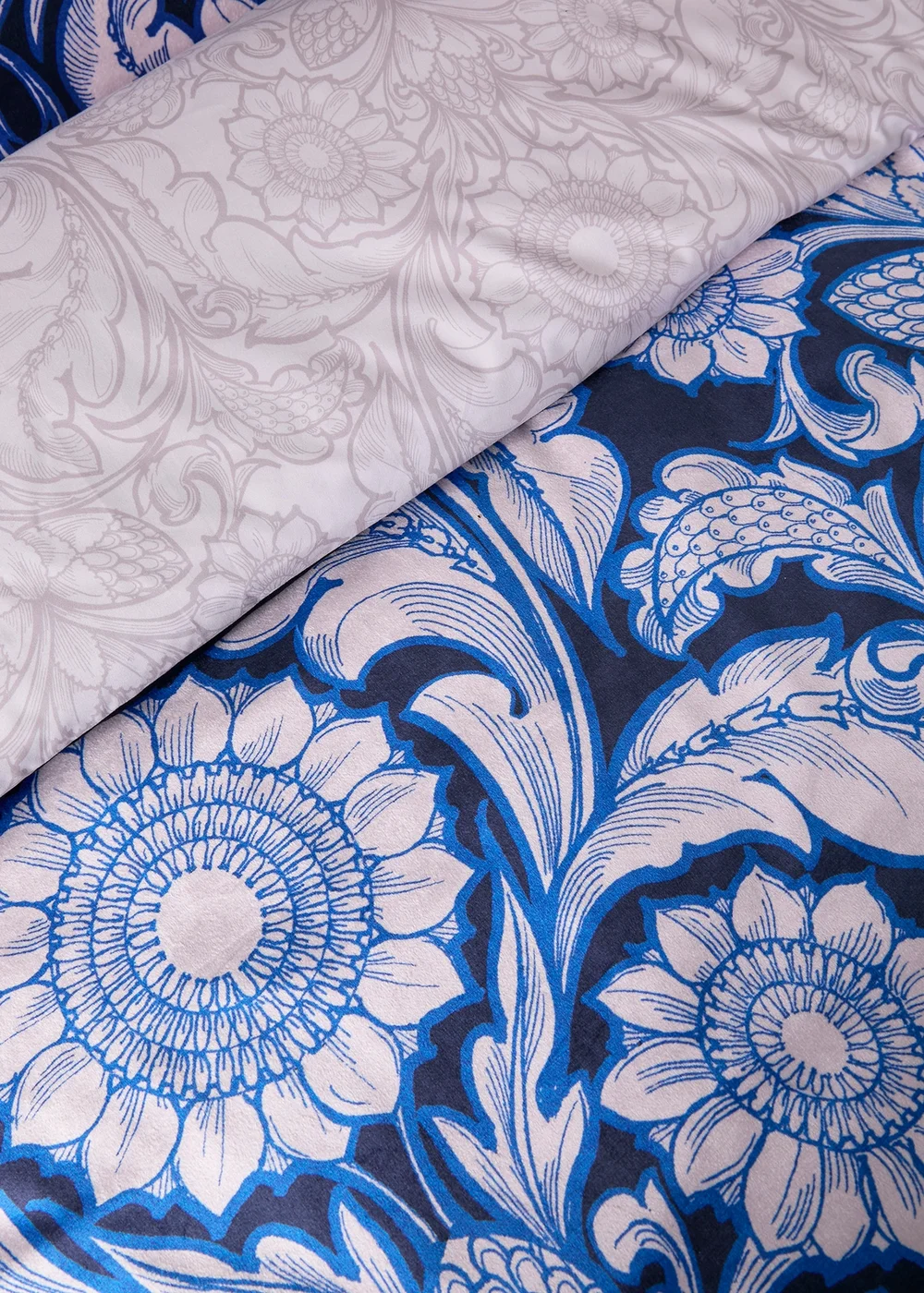 Laurence Llewelyn-Bowen Romilly Blue Jacquard Duvet Cover Set - Double Image 3