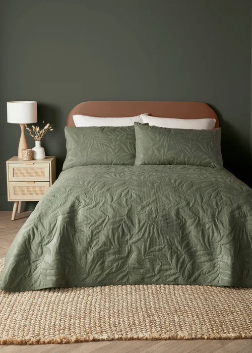 Serene Luana Dark Green Quilted Bedspread - 200 x 230cm Image 1