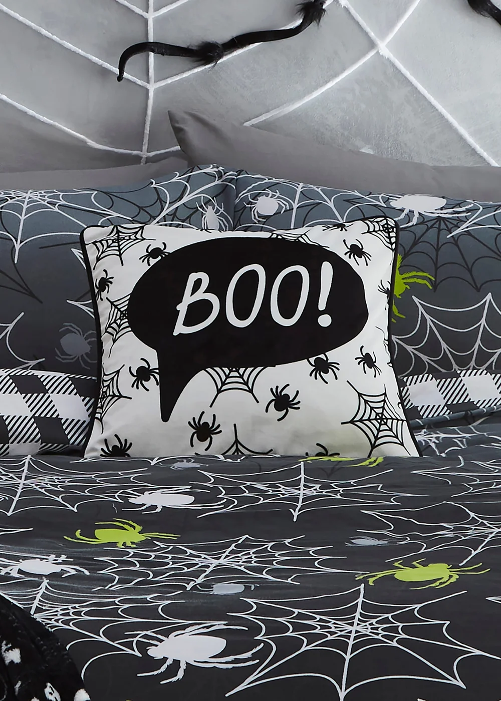 Bedlam Boo Halloween Black Velvet Filled Cushion (43cm x 43cm) - 43W X 43D Image 3