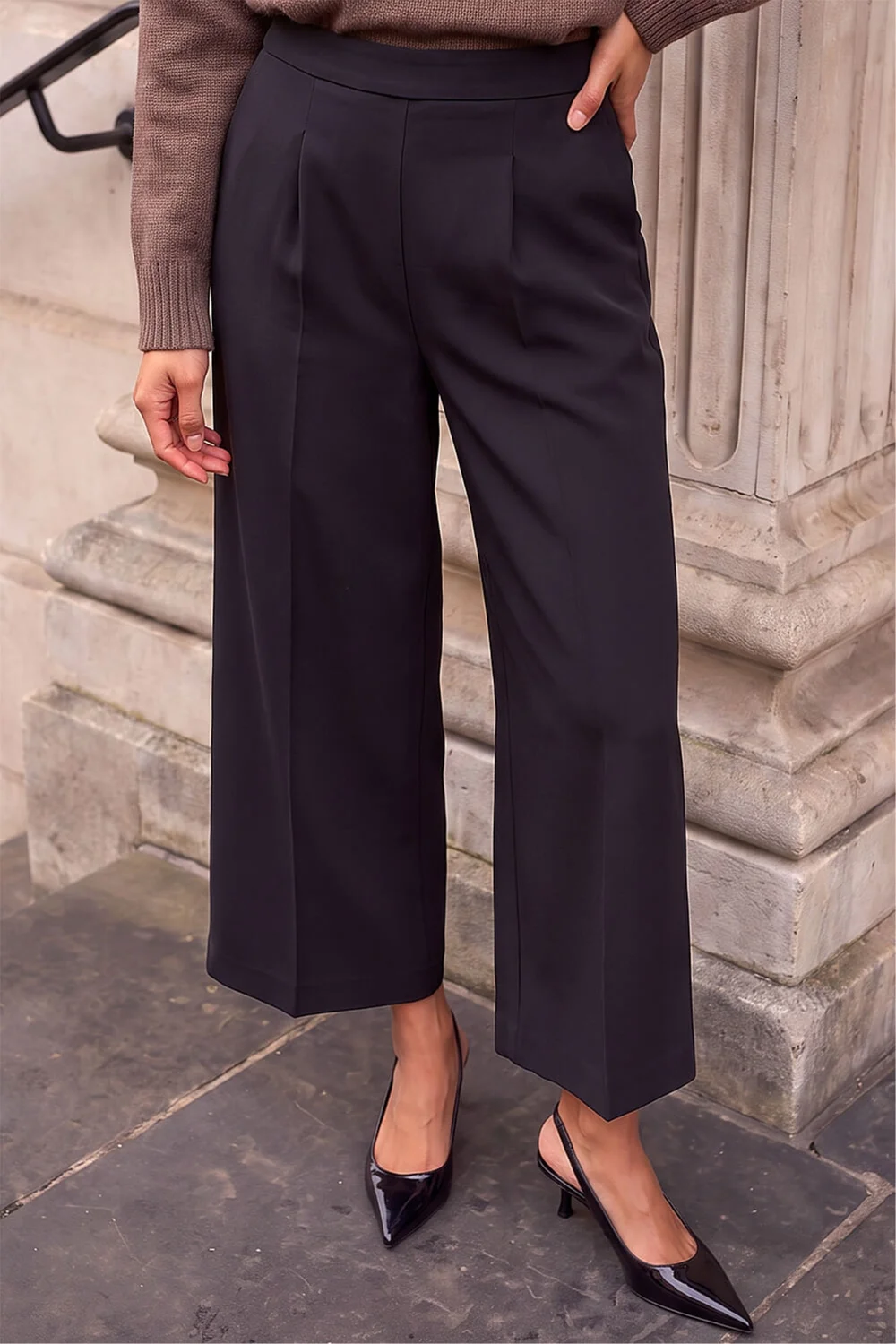 Roman Black Elastic Waist Wide Leg Cropped Culottes - 14 Image 1