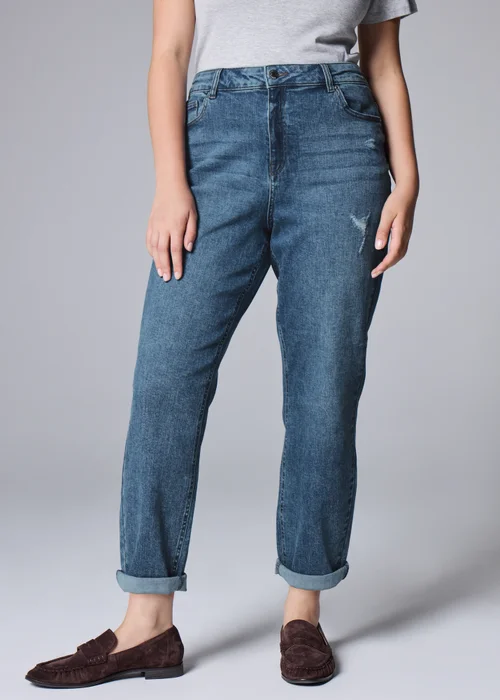 Dark Wash Riley Ripped Boyfriend Jeans - Size 8 Image 3