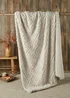 Fusion Snug Romo Natural Pinsonic Fleece Throw (130x180cm) - 130 x 180cm Image 1