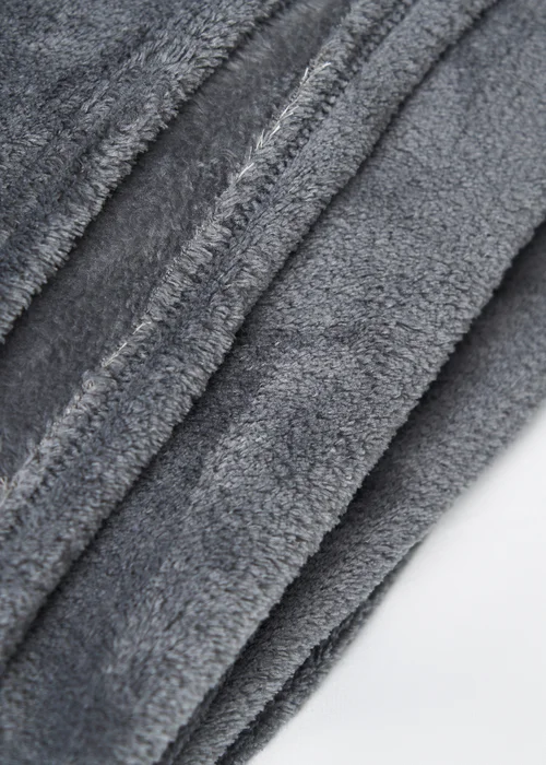 BHS Microfleece Charcoal Throw (140 x 180cm) - 140cm x 180cm Image 4