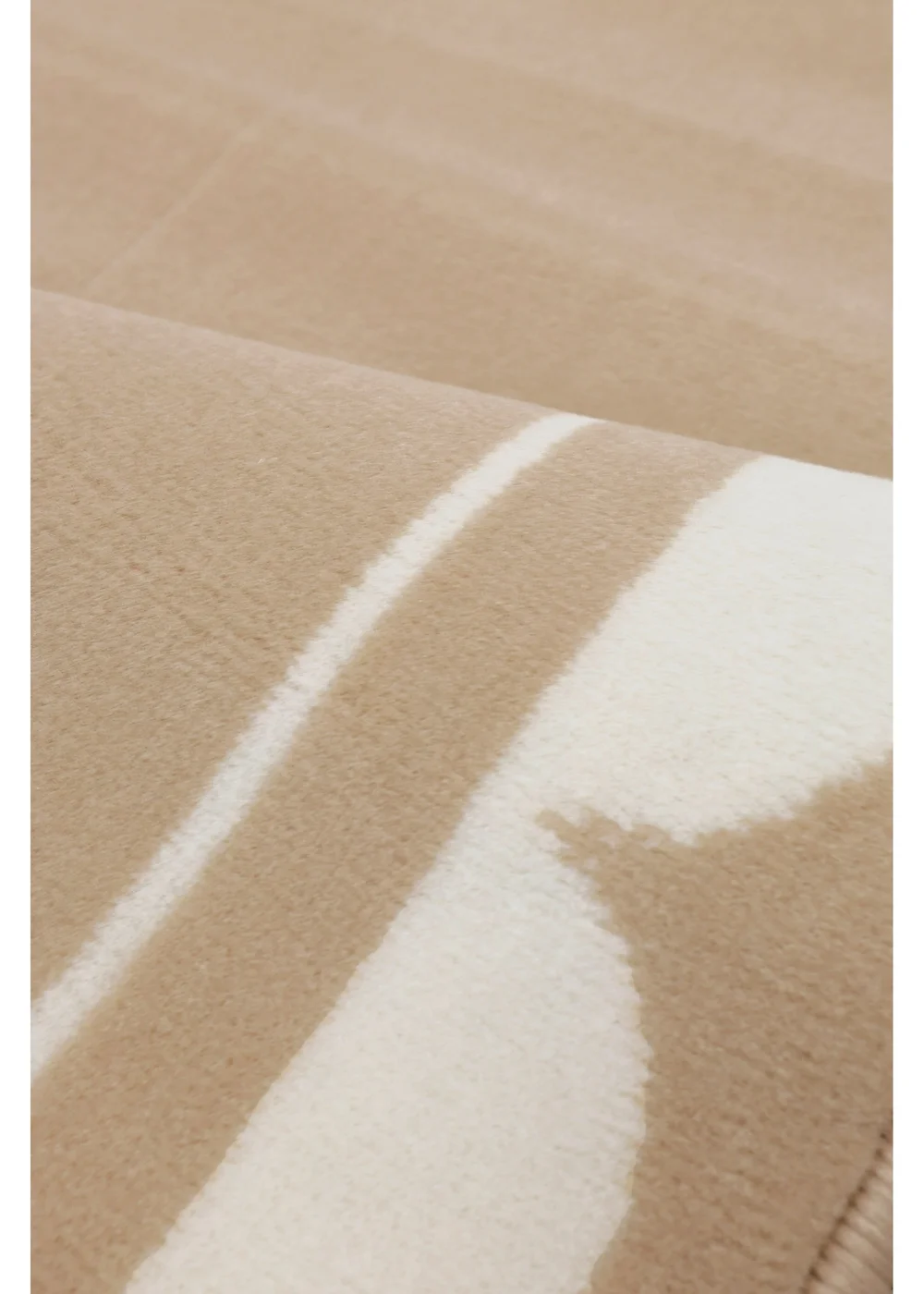 Homemaker Scallop Champagne Rug - 120 x 170 Image 3
