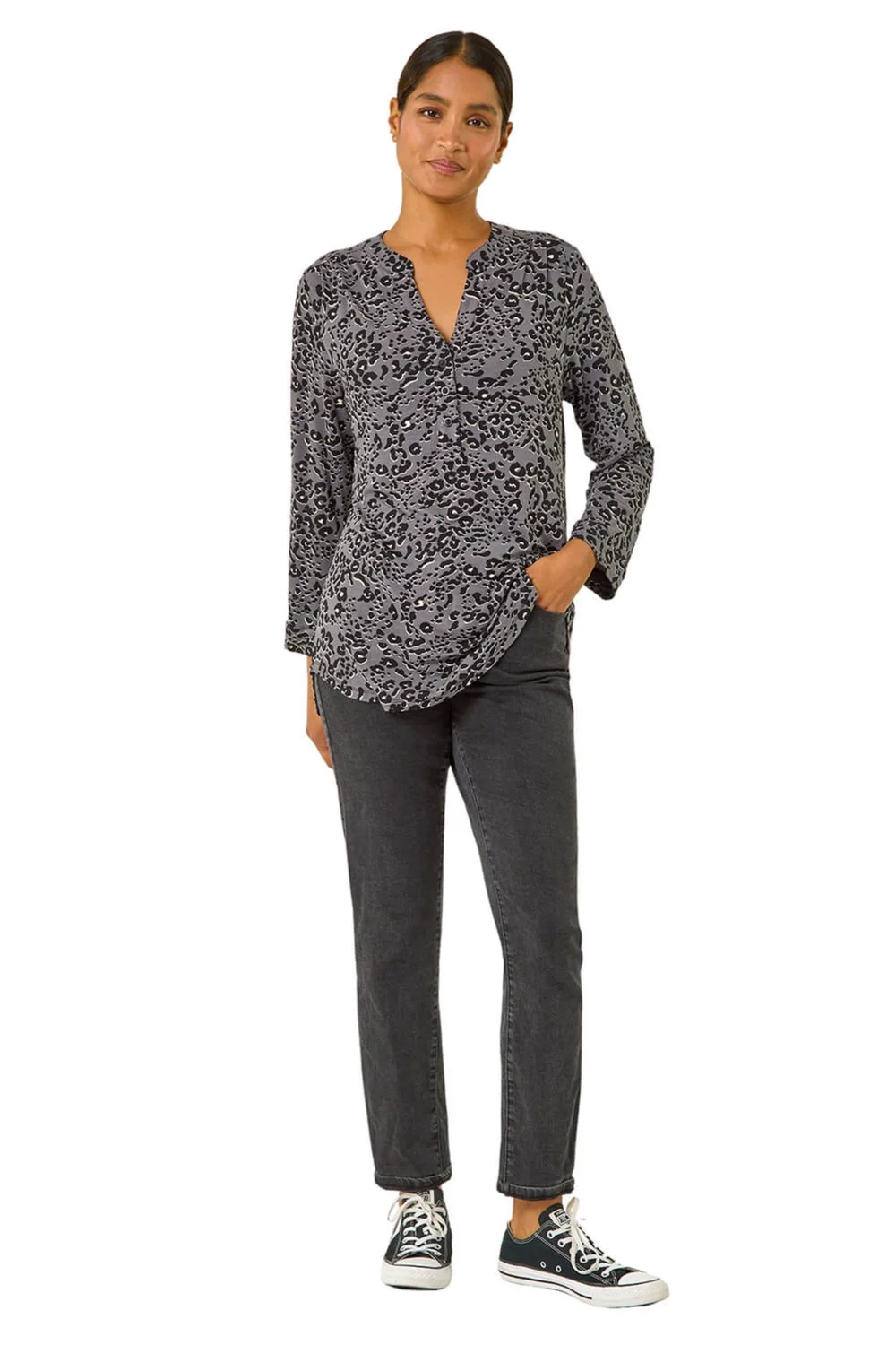 Roman Grey Animal Print Stretch Blouse - Size 18 Image 2