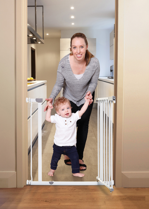 Dreambaby White Ava Safety Gate - One Size Image 3