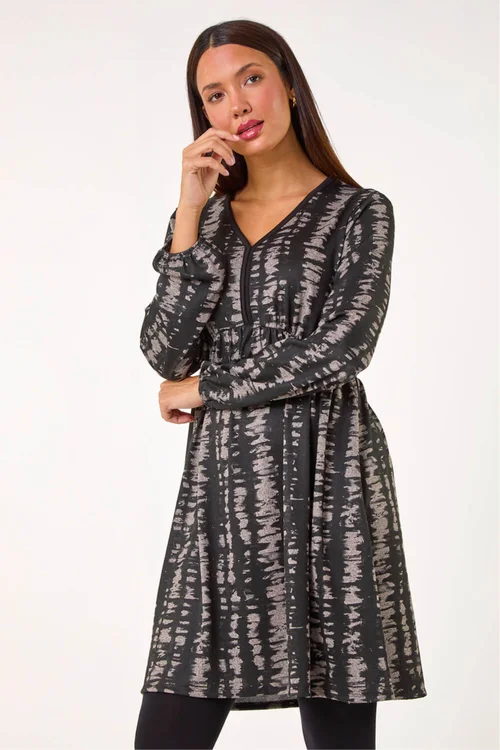 Roman Black Abstract Print Soft Knit Stretch Dress - 18 Image 4
