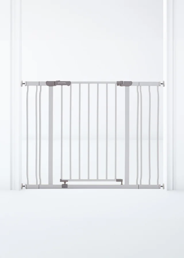 Dreambaby White Ava Safety Gate With Extension
