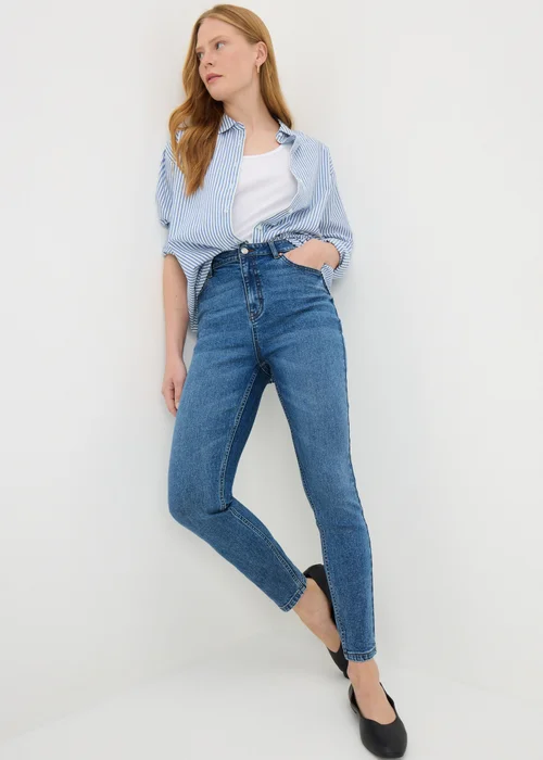 Mid Wash April Skinny Jeans - Size 24 29 leg Image 1