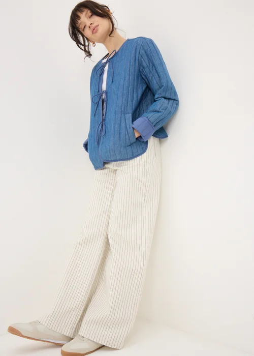 Blue Quilted Denim Tie Front Jacket - L Image 1