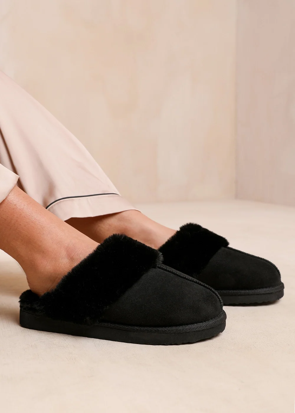 Where's That From Lounge Black Suede Slippers With Fur Trim - Size 4 Image 1