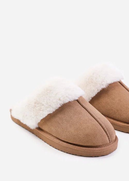 Where's That From Lounge Camel Suede Slippers With Fur Trim - Size 4 Image 3