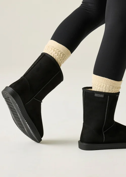 Regatta Black Risely Waterproof Boots - Size 7 Image 3