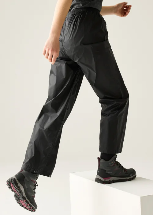 Regatta Black Pack It Waterproof Breathable Isolite Over Trousers - L Image 2