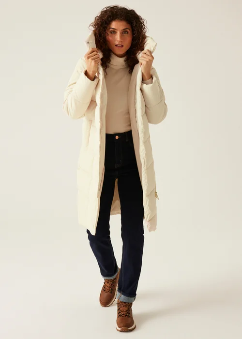 Regatta White Women's Nurie Water Repellent Jacket - 16 Image 3