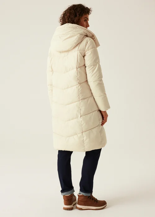 Regatta White Women's Nurie Water Repellent Jacket - 16 Image 2