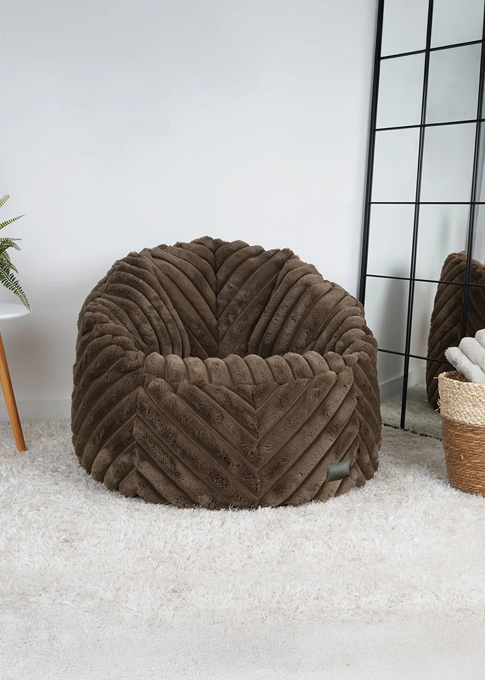 rucomfy Ribbed Faux Fur Zen Chair Chocolate Beanbag - One Size Image 1