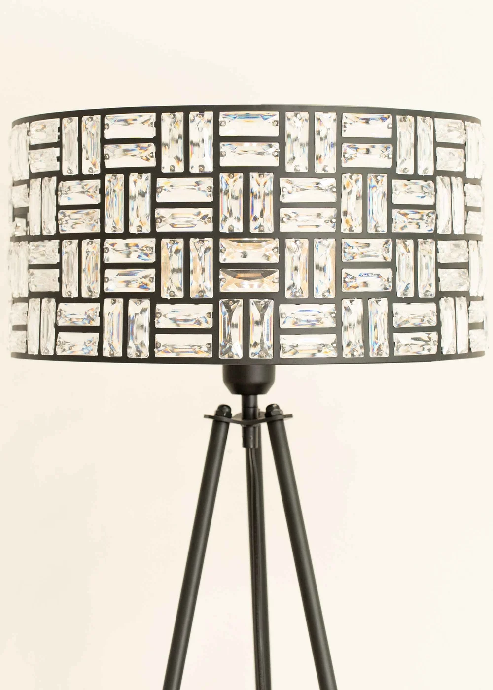 ValueLights Elise Matte Black Floor Lamp with Black Drum Shade - One Size Image 4