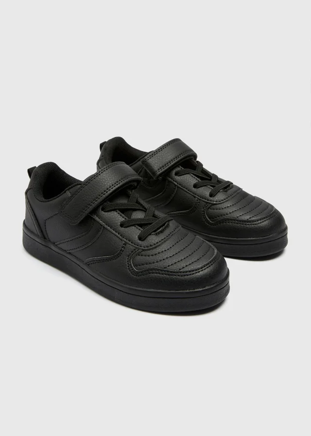 Boys Black Baseball School Trainers (Younger 10-Older 6)