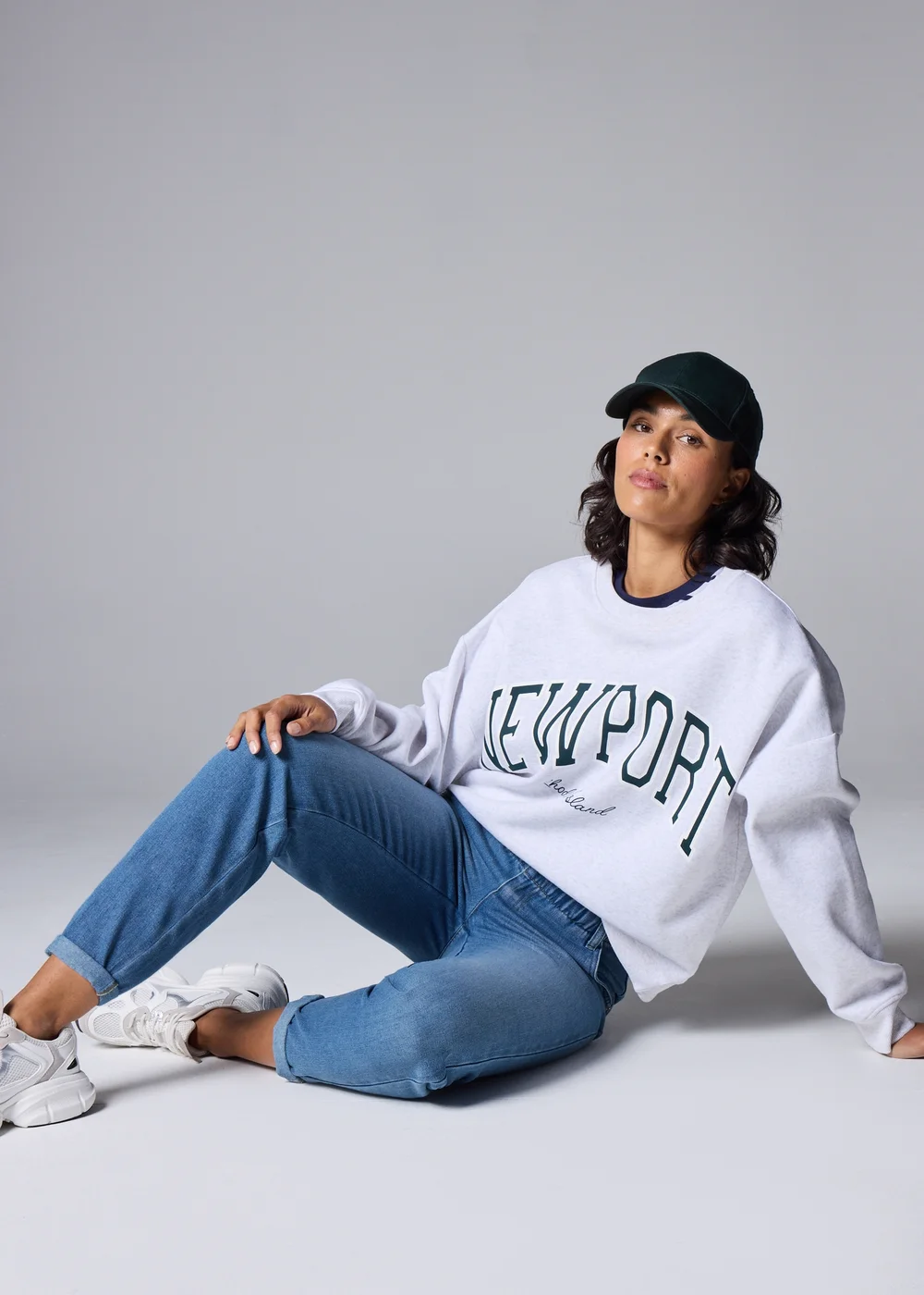 Mid Wash Paperbag Jeans - Size 8 Image 2