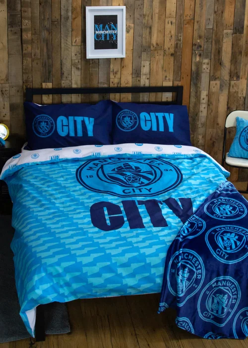 Manchester City FC Reversible Duvet Cover Set - Single Image 1