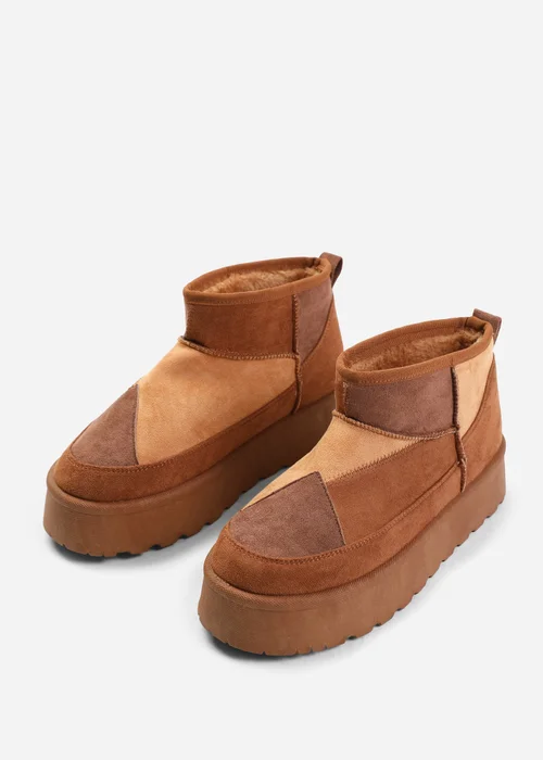 Where's That From Chestnut Coconut Flatform Faux Fur Ankle Boot - Size 7 Image 4