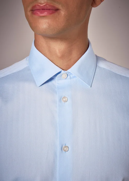 Taylor & Wright Blue Herringbone Regular Fit Shirt - Medium Image 4