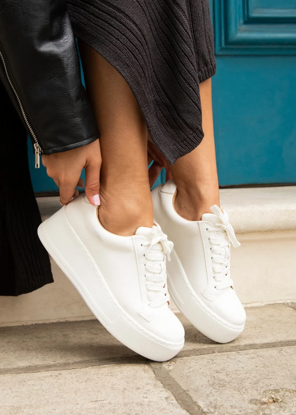 Linzi Twyla White Faux Leather Platform Trainer - Size 4 Image 1