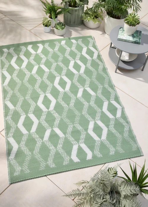 Fusion Rico Outdoor UV Resistant Green Outdoor Rug - 120 x 170 Image 1