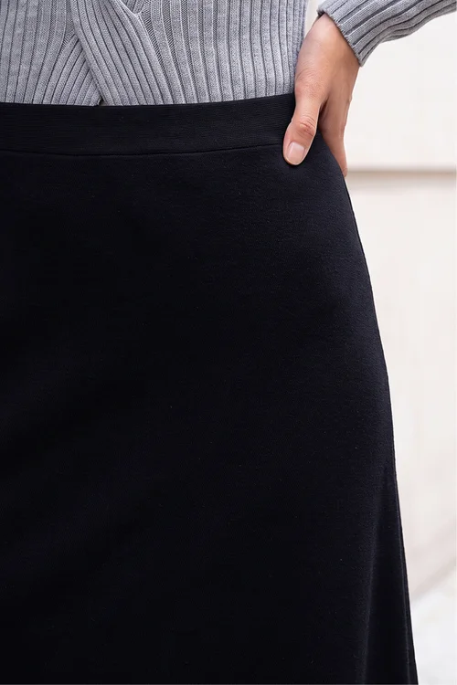 Roman Black A-Line Pull On Stretch Skirt - 14 Image 4