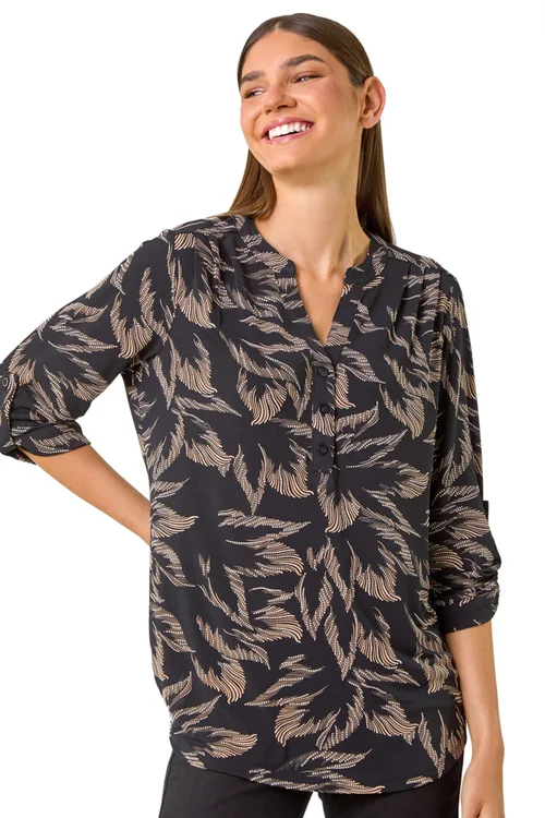 Roman Beige Textured Abstract Print V-Neck Stretch Shirt - Size 18 Image 1