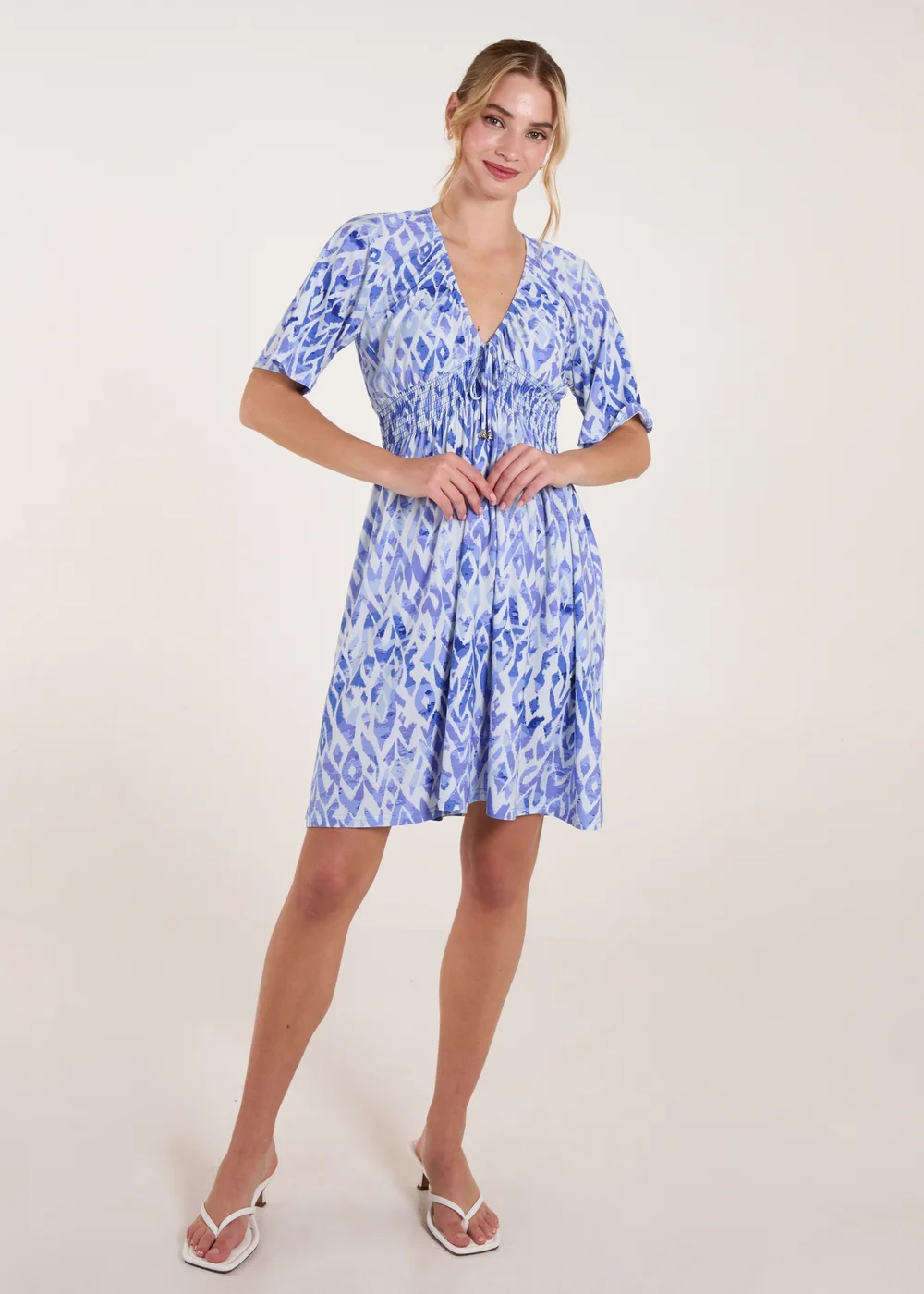 Blue Vanilla Blue Abstract Shirred Waist V Neck Dress - L/XL Image 2