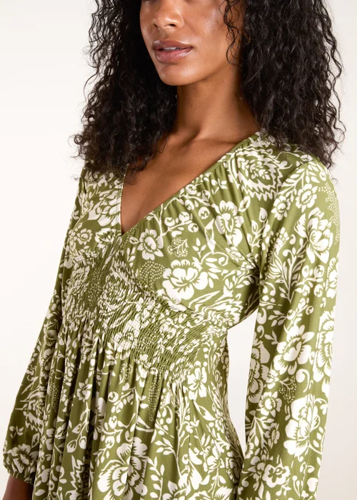 Blue Vanilla Khaki Shirring Elastic Sleeve Tier Mini Dress - XL Image 4